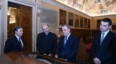 Ceyhun Bayramov Vatikan Apostol Kitabxanasında olub - FOTO