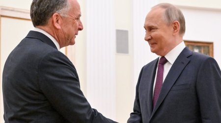 Tramp Uitkoffla Kuşneri Putinin yanına göndərir - VİDEO