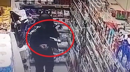 Binəqədidə marketə bıçaqla basqın edib kosmetik məhsulları taladılar – ANBAAN VİDEO