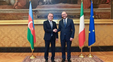 Ceyhun Bayramov İtaliya parlamentinin Palata sədri ilə ikitərəfli əməkdaşlığı müzakirə etdi - FOTO