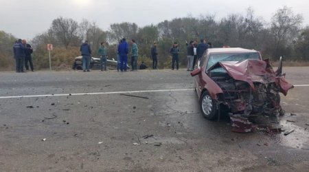 İmişlidə 3 maşın toqquşub: Xəsarət alanlar var – FOTO