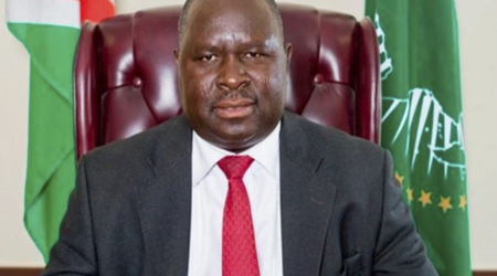 Adolf Hitler yenidən hakimiyyətə gəldi