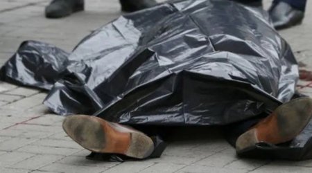 Xırdalanda kişi evinin həyətində ölü tapıldı