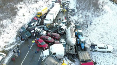ABŞ-da güclü qar: 50-dən çox avtomobil toqquşdu – ANBAAN VİDEO