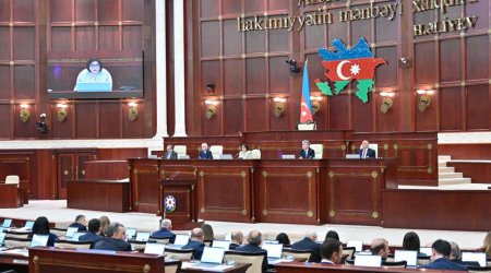 Milli Məclisin iclası BAŞLADI – Hansı məsələlər müzakirə OLUNUR?