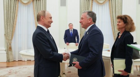 Putinlə Uitkoffun görüşü 3 saatdan artıqdır DAVAM EDİR