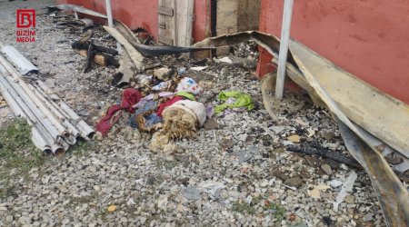 Kürdəmirdə ev yanaraq külə döndü – FOTO