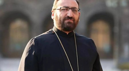 Erməni arxiyepiskop Arşak Xaçatryan SAXLANILDI