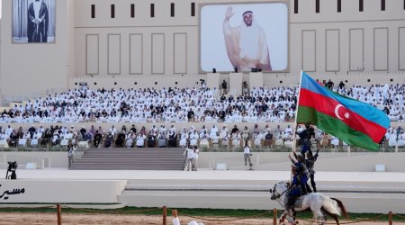 BƏƏ Prezidenti Qarabağ atlarının çıxışını izlədi – VİDEO