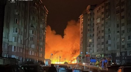 Rusiya Kiyevi bombaladı