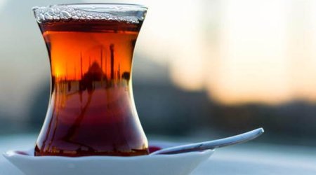 Soyuq havada çay əvəzinə su içmək daha faydalıdır