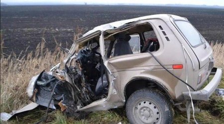 Lerikdə ağır QƏZA: Yol kənarında saxladığı “Niva” dərəyə aşdı - Bacısı həyatını itirdi