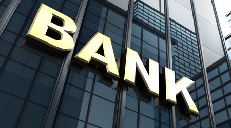 Əhalinin banklardakı əmanətləri 15,9 milyardı manatı ÖTDÜ