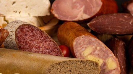 Kolbasanın üstündə bu söz varsa, qəti almayın