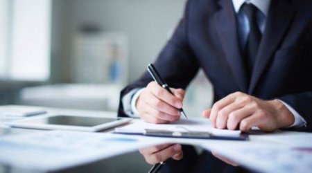 Dövlət qulluqçuları ilə bağlı YENİLİK &ndash; Məvaciblərinin 3 mislini ALACAQLAR