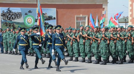 DSX-nin döyüş bayraqlarının təsvirində dəyişiklik edildi- FOTO