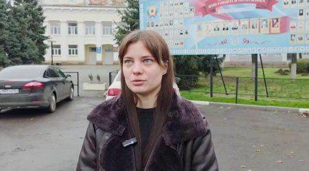 Zelenski rus vətəndaşlığı alan idmançını prezident təqaüdündən məhrum etdi