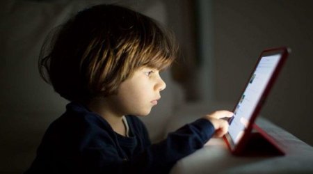 Uşaqların virtual asılılığının artması parlamentin GÜNDƏMİNDƏ