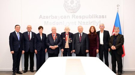 Mədəniyyət xadimlərinə dövlət təltifləri təqdim olunub - FOTO