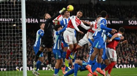 "Arsenal" yenidən lider oldu