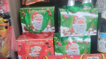 Yeni il hədiyyə qutuları və məhsulları ilə bağlı ticarət obyektlərində yoxlamalar keçirilir - FOTO