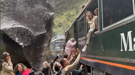 Peruda dəhşətli qatar QƏZASI – Ölən və yaralananlar var – VİDEO