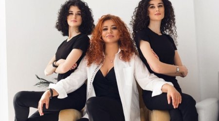 Həyat yoldaşı ilə arxiv fotosunu paylaşdı