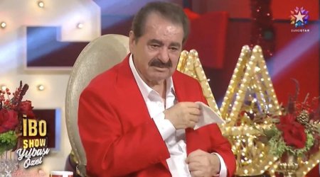 İbrahim Tatlısəsi AĞLADAN qadın - FOTO