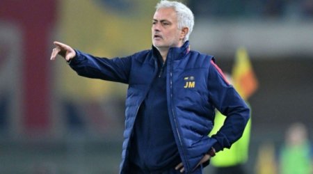 Mourinyo "Çelsi"yə qayıda bilər