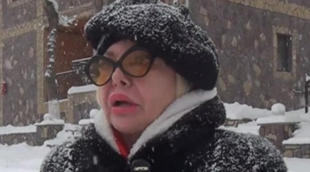 Yol bağlandı: müğənni Bakıya qayıda bilmir - VİDEO