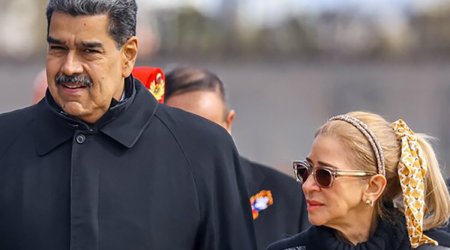 Maduro və həyat yoldaşı ABŞ hərbi gəmisində Nyu-Yorka aparılır - Tramp AÇIQLADI