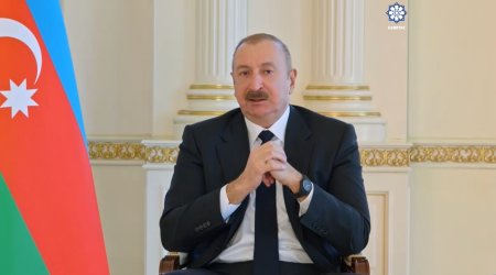 Azərbaycan Prezidenti: “Biz bütün dövrlər ərzində dilimizi qorumuşuq”