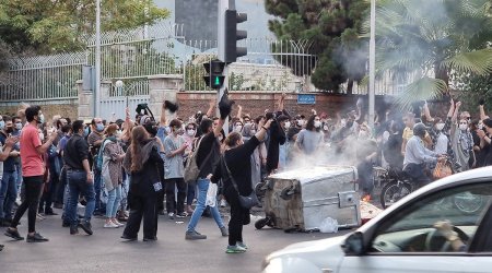 İranda 8 xüsusi təyinatlı öldürüldü