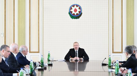 Prezident: &ldquo;Leysan yağışları yağan kimi şəhər nəqliyyatı iflic vəziyyətinə düşür&rdquo; - VİDEO