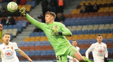 Plotnikovun Azərbaycan klubuna keçidi BAŞ TUTMADI