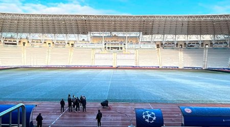 Respublika stadionu qardan təmizlənir &ndash; VİDEO