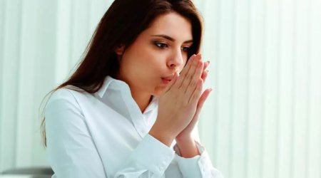 Əllər niyə üşüyür? &ndash; Səbəbləri açıqlandı