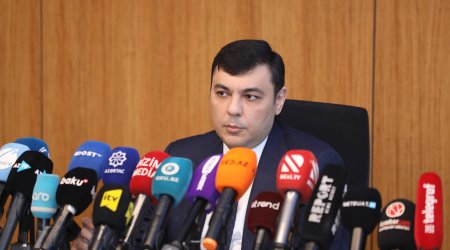 Saatlıq əməkhaqqı sisteminə ilk bu şəxslər keçə bilər &ndash; Xidmət rəisindən AÇIQLAMA