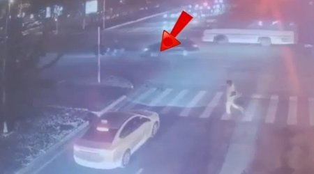 Bakıda 19 yaşlı motosiklet sürücüsünün öldüyü qəzanın YENİ VİDEOSU