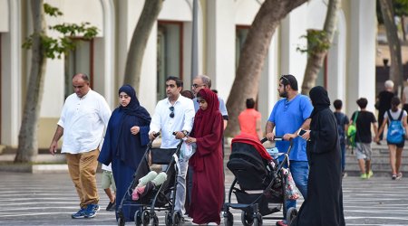 Azərbaycana turist axını AZALIB &ndash; RƏSMİ