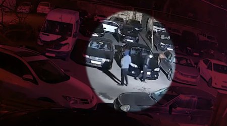 Bakı sakininin telefonu əlindən alındı &ndash;Tutulanlar var &ndash; ANBAAN VİDEO