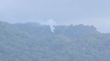 Hərbi təyyarə dağa çırpıldı - Pilot sağ qaldı - VİDEO