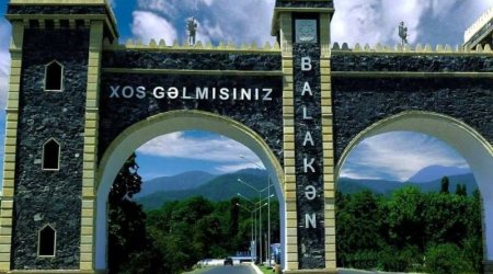 Balakəndə kişi mesaja görə bacanağını və arvadını bıçaqladı, amnistiyaya düşdü