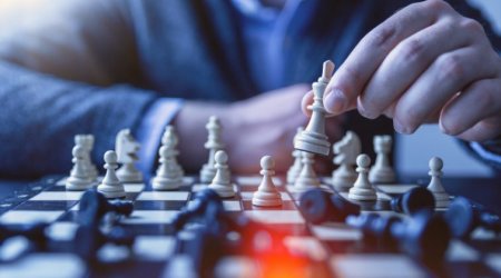 46 şahmatçı mübarizəyə başlayır