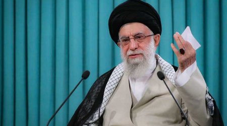 Xamenei ölkədə baş verən son etirazların təşkilində ABŞ və İsraili İTTİHAM ETDİ