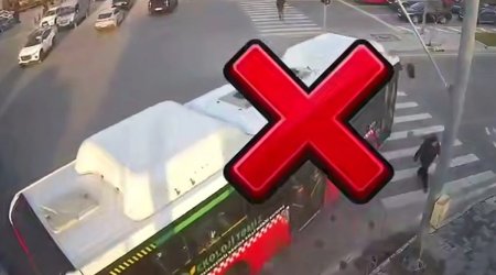 Piyada keçidlərində insanların həyatını heçə sayan sürücülər - ANBAAN VİDEO