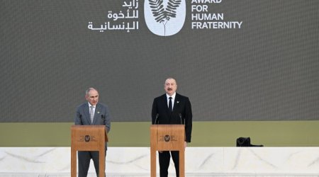 İlham Əliyev Azərbaycanla Ermənistan arasında sülhə verdiyi töhfəyə görə Trampa təşəkkür etdi - VİDEO