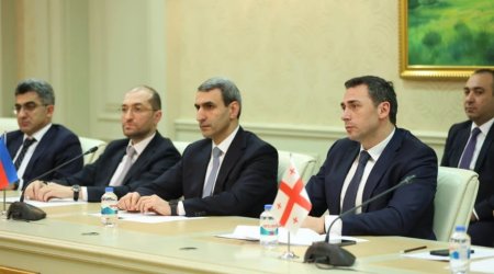 Orta Dəhliz üzrə əməkdaşlığın genişləndirilməsi ilə bağlı DÖRDTƏRƏFLİ GÖRÜŞ &ndash; FOTO