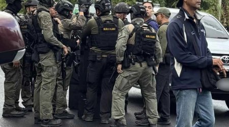 Tailandda 18 yaşlı şəxs məktəbdə 300-dən çox insanı girov götürdü &ndash; VİDEO