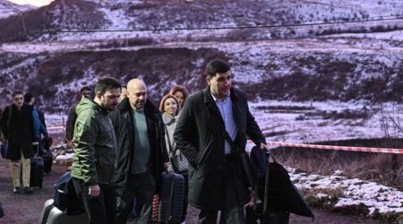 Azərbaycan nümayəndə heyəti Ermənistanda &ndash; VİDEO